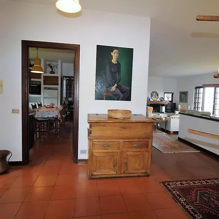 Graziella's Arona